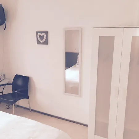 Vroenhof 法尔肯堡